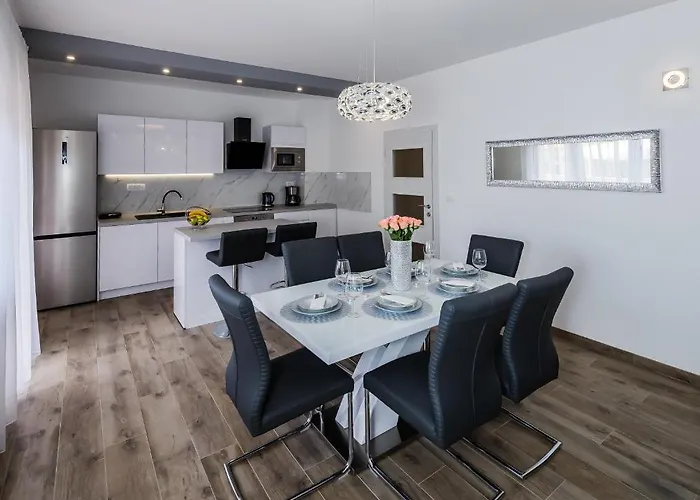 Apartman Luxury Maris *