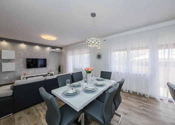 Apartman Luxury Maris *